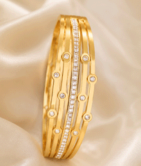 Luxury Crystal Stripe Gold Bangle