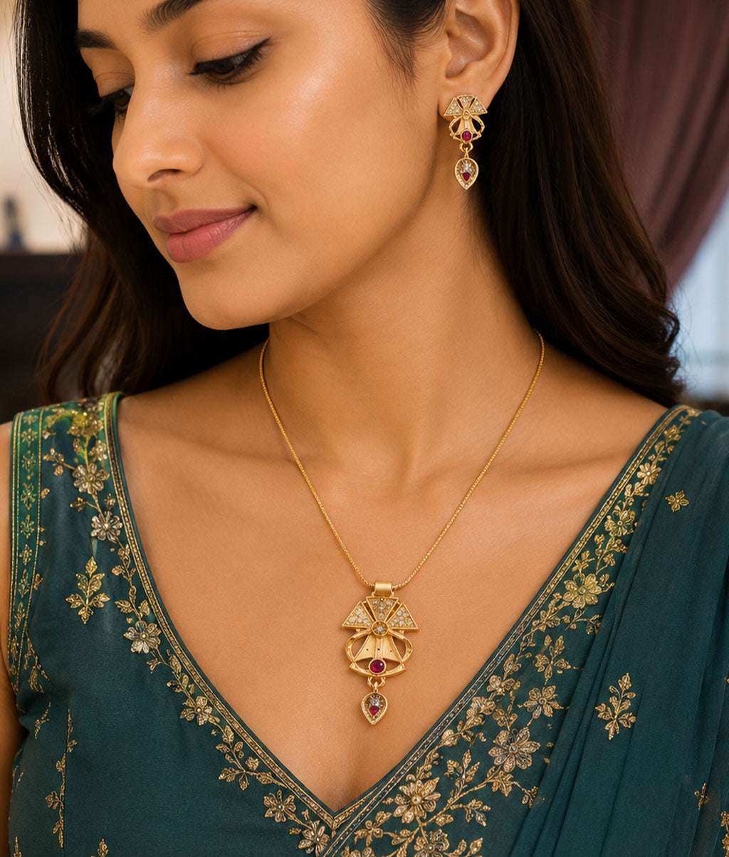Royal Ruby Heritage Pendant Set