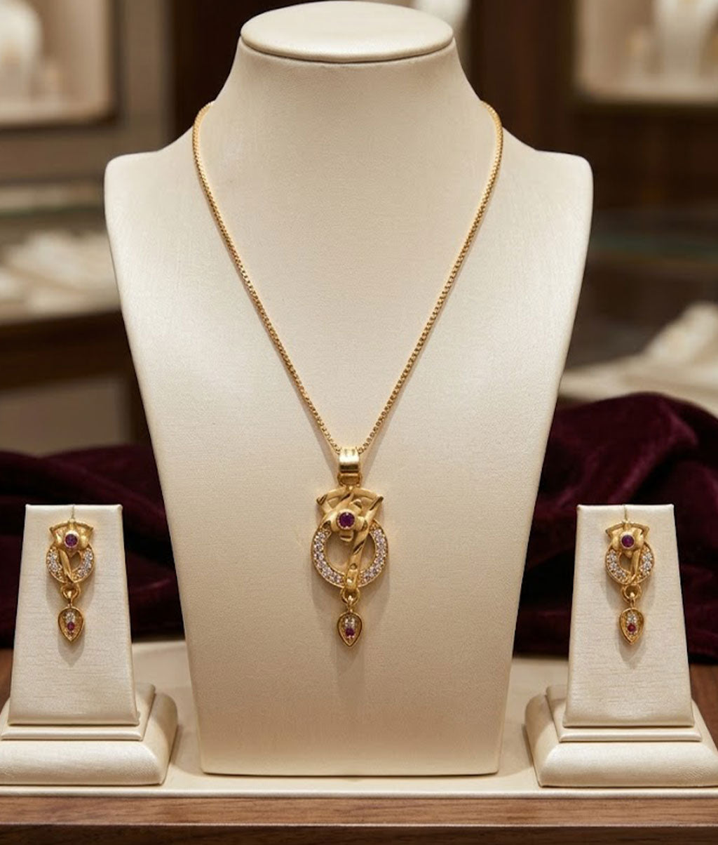 Royal Crown Ruby Pendant Set