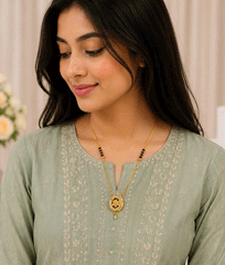 Swarna Pushp Oval Designer Mangalsutra